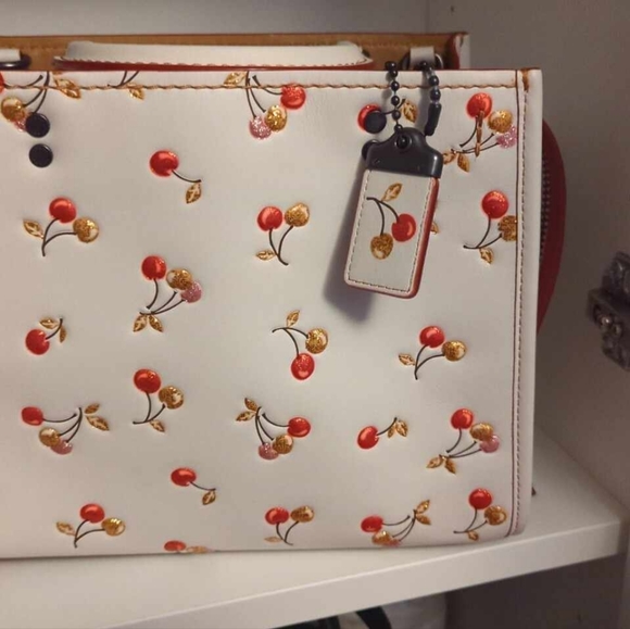 SOLD - Picture 6 of 7